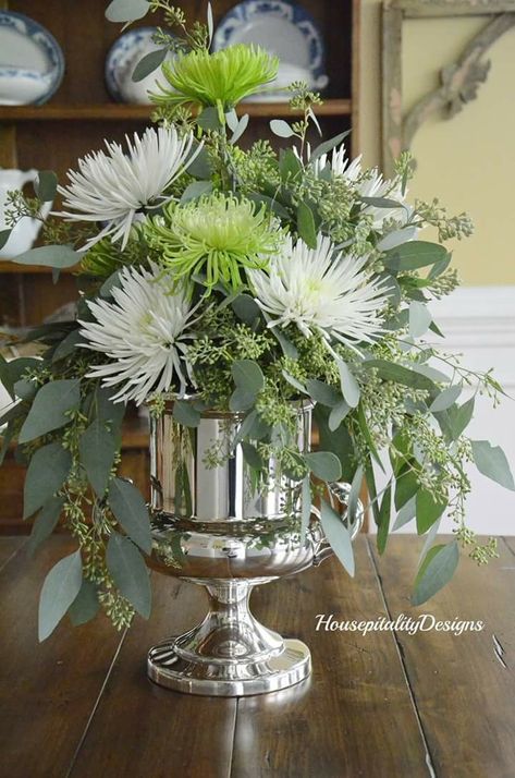 Wine Bucket Stand, Bucket Flowers, Dining Table Decor Everyday, Bucket Decor, Champagne Bucket, Wine Bucket, Silver Vase, Fall Inspiration, Champagne Buckets