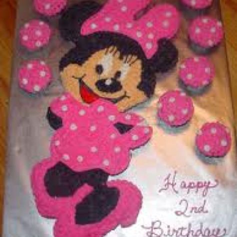 Nothing Minnie about this cake :D Minnie Mouse Cupcake Cake, Minnie Mouse Cupcake, Pull Apart Cupcake Cake, Minnie Mouse Birthday Cakes, Minnie Mouse Cupcakes, Pull Apart Cupcakes, Minnie Cake, Cake Photos, Mickey Mouse Parties