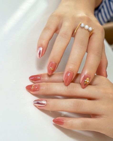 Neutral Nail Art Designs, Neutral Nail Art, Neutral Nail, Korean Nail Art, Minimalist Nail Art, Unicorn Nails, Korean Nails, Neutral Nails, Minimalist Nails