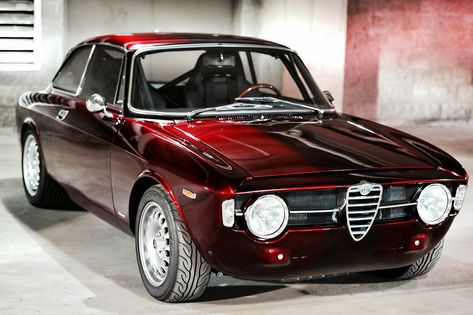 Alfa Romeo GT 1300 junior | by iBSSR who loves comments on his images Gtv6 Alfa, Romeo Tattoo, Alfa Romeo Junior, Alfa Romeo Gta, Alfa Romeo Gtv, Alfa Romeo Spider, Vintage Sports Cars, Alfa Romeo Cars, Fiat Chrysler Automobiles