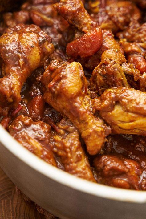 Stew Chicken Wings East Style Chicken Wings With Gravy, Turkish Chicken, Oven Chicken Wings, Easy Chicken Wings, Stewed Chicken, Stew Chicken, Chicken Shawarma Recipe, Shawarma Recipe, Better Than Takeout