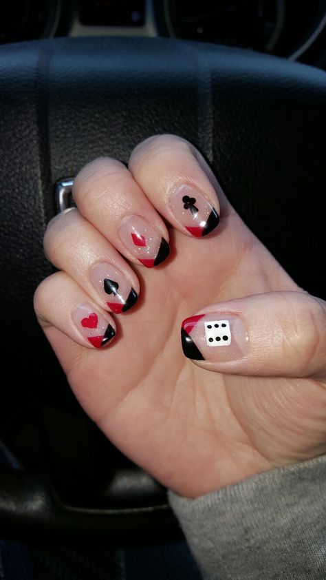 Mens Toenails, Playing Card Inspired Nails, Casino Nail Art, Horror Movie Nail Designs, Card Suit Nails, Casino Themed Nails, Card Nails Design, Card Nail Designs, Poker Nails Design