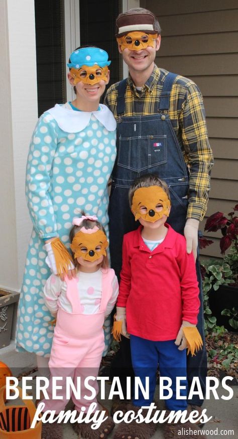 Costumes and Dress Ups Sister Bear Costume, Berenstain Bears Costume, Halloween Costume Family, Bear Halloween Costume, Family Themed Halloween Costumes, Costume Family, Sister Bear, Teddy Bear Day, Book Costumes