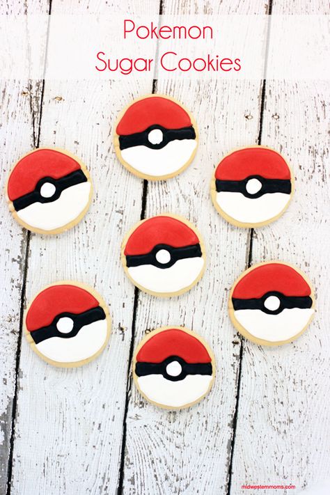 Pokemon Sugar Cookies Pokemon Sugar Cookies, Ball Cookies, Pokemon Themed Party, Pokemon Birthday Cake, Christmas Recipes For Kids, Pokemon Cake, Poke Ball, Pokemon Birthday Party, Pokemon Party