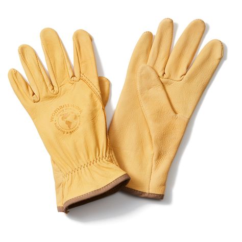 These tough, super-resilient deerskin work gloves fit like—well, like a glove—and the durable leather is so buttery and soft, they feel incredibly... Potting Room, Thorny Bushes, Leather Gardening Gloves, Fruit And Vegetable Garden, Hudson Grace, Gifts For Gardeners, Lawn Tools, Garden Drawing, Water Mill