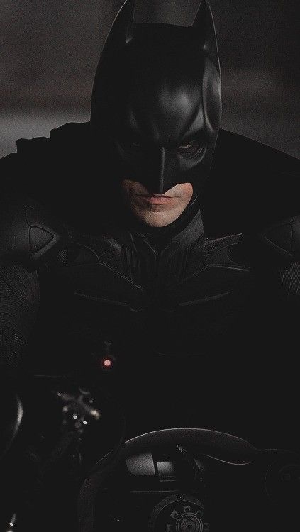 Portrait Shadow, Mask Portrait, Arte Pulp, Batman Quotes, Batman Christian Bale, Shadow Face, The Dark Knight Trilogy, Batman Pictures, Caped Crusader