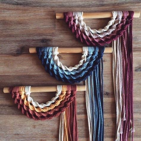 Mural Macrame, Rainbow Inspiration, Rainbow Macrame Wall Hangings, Rainbow Wall Mural, Macrame Inspiration, Simpul Makrame, Art Macramé, Pola Macrame, Macrame Wall Hangings