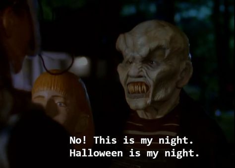 Happy Monday! What's your favorite Goosebumps episode? Mine was definitely The Haunted Mask. I played it over and got scared Goosebumps Quotes, Halloween Theme Room, Goosebumps Tv Show, Halloween Cute Animals, Fanboy Chum Chum, Funny Halloween Memes, Halloween Meme, Spooky Words, Halloween Trick Or Treating