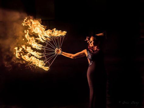 Performing seemingly impossible fire hula hooping with skill and dexterity, this fire act knows exactly how to hold a crowd's attention. Providing the perfect circus entertainment for night events, corporate functions, medieval festivals and product launches, our skilful fire dancer is guaranteed to wow your crowd and stimulate their senses. Able to adapt her show to suit a variety of themes, our hoop artist’s shows can range from a pirate knees up to a steamy burlesque routine. Juggler Aesthetic, Fire Hula Hoop, Circus Entertainment, Fire Performer, Fire Spinning, Fire Poi, Circus Aesthetic, Dark Circus, Medieval Festival