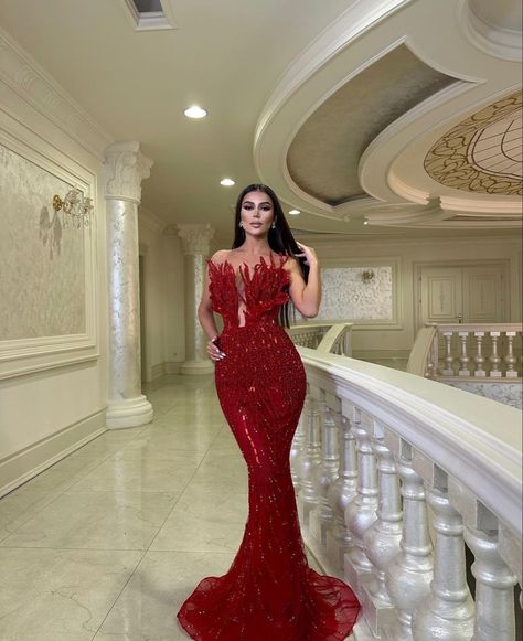 Champagne Evening Gown, Matric Dress, Matric Dance Dresses, Green Champagne, Prom Dress Red, Party Dress Classy, Beaded Mermaid, Matric Dance, Gold Evening Dresses