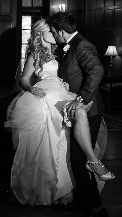 Garter Pictures Wedding, Private Garter Removal Photos, Spicy Wedding Photos, Hollywood Glamour Wedding, Love Celebration, Wedding Portrait Poses, Wedding Couple Photos, Winter Bride, Wedding Picture Poses