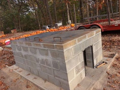 Cinder block BBQ Cinder Block Bbq Pit, Whole Hog Bbq Pit, Cinder Block Bbq, Pig Cooker, Backyard Bbq Pit, Pig Roaster, Barbeque Pit, Smoker Ideas, Bbq Pit Smoker