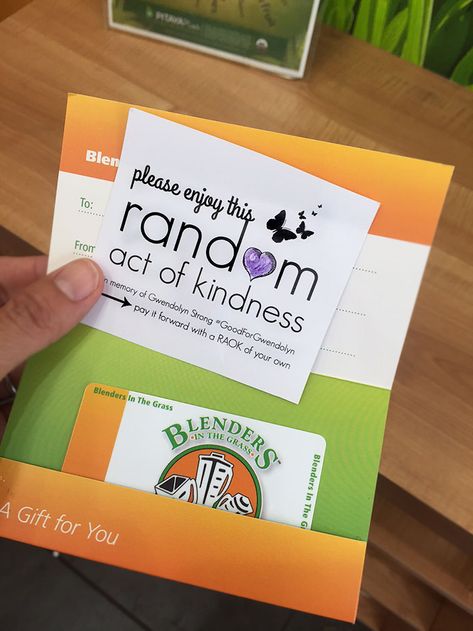 Raok Ideas, Random Acts Of Kindness Ideas, Acts Of Kindness Ideas, Act Of Kindness Quotes, Kindness Notes, Random Acts Of Kindness Day, Kindness Ideas, Swim Workout, Kindness Projects