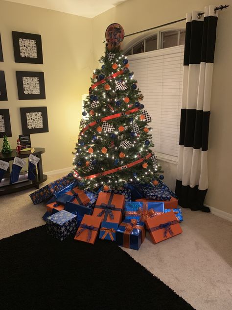 Hot Wheel Christmas Tree, Hotwheels Christmas Tree Ideas, Hot Wheels Christmas Tree Ideas, Monster Truck Christmas Tree, Dragon Ball Z Christmas Tree, Anime Christmas Tree, Christmas Playroom, Hot Wheels Christmas Tree, Roasted Smashed Potatoes