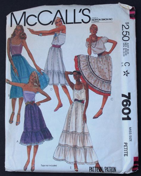 McCall's 7601 Vintage Sewing Pattern Misses Tiered Ruffled Flared Skirt Pattern, Boho Style Skirts, Maxi Skirt Pattern, Circle Skirt Pattern, Mccalls Patterns Vintage, Trim Skirt, Peasant Skirt, Bohemian Skirt, Barbie Patterns