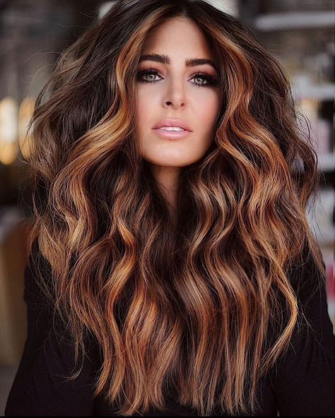 Brown Hair Trends, Red Hair Color Ideas, Ginger Hair Color, Caramel Balayage, Hair Color Auburn, Peinados Fáciles Para Cabello Corto, Hair Color And Cut, Red Hair Color, Hair Color Balayage