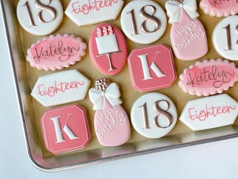 18th Birthday Cookies Decorated, Pink Birthday Cookies, 18th Birthday Cookies, Birthday Biscuits, 21 Party, Gold Cookies, 25th Bday, Cookie Images, 18th Bday