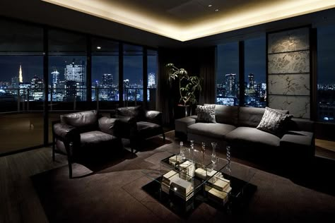 Tokyo 'Hidden Refuge' Penthouse  03/07/12  Price: $ 8,750,000  Location: Tokyo, Japan  Type of Home: Penthouse  This apartment is designed to be a hideaway in the middle of Tokyo's government district, with expansive views, two kitchens and access to a hot-stone spa and footbath on the roof. —Kristiano Ang Tokyo Penthouse, Appartement New York, Tokyo Apartment, Penthouse Living, Luxury Penthouse, Penthouse Apartment, 아파트 인테리어, Bachelor Pad, Luxury Homes Dream Houses