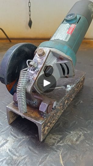 Diy Grinder Stand, Welder Art, Grinder Stand, Hat Hanger, Wire Connectors, Welding Art, A Stand, Many People, Power Tools