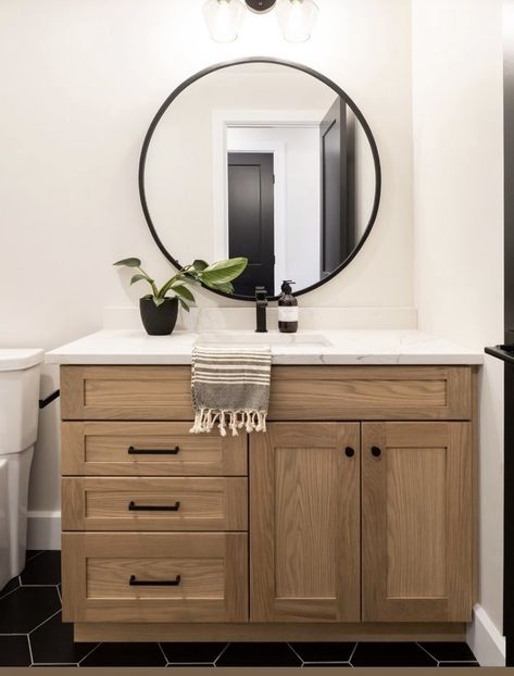 Bathroom Ideas Single Sink, Bathroom With Round Black Mirror, Bathroom Vanity Mirror Single Sink, Stained Vanity Bathroom, Tan Bathroom Vanity, White Countertop Bathroom, Single Vanity Bathroom Ideas, Single Vanity Master Bath, Bathroom Vanity Ideas One Sink