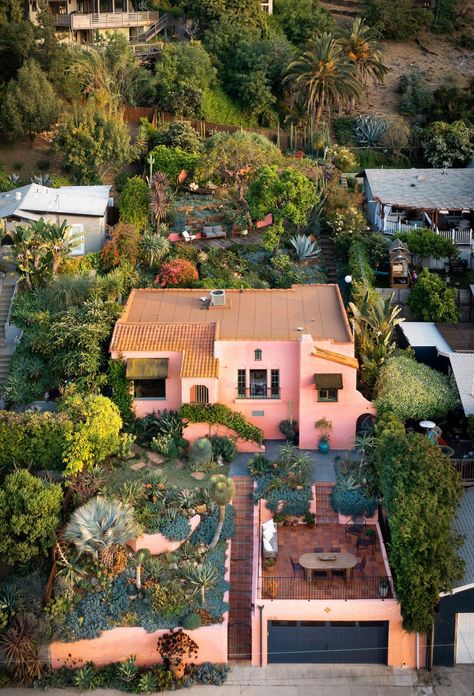 This Stunning Pink Ombré Home in L.A. Is Pure Design Eye-Candy Mount Washington Los Angeles, Spanish Revival Home, Moroccan Aesthetic, Backyard Garden Layout, Barbie Dreamhouse, Revival Architecture, Pure Design, Spanish Revival, Pink House