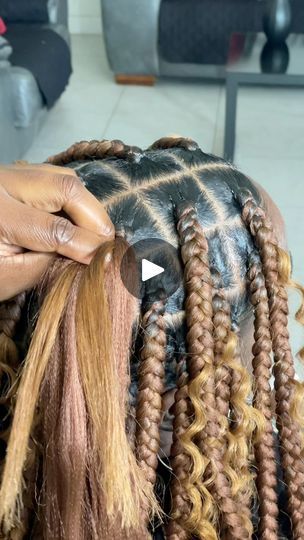 Knotless 😍 | This size is my favorite 🤩 Large Boho Knotless 😍 #braids #braiding #hairgoals | By Braids By KoyaFacebook Large Boho Knotless Braids, Large Boho Knotless, Black Women Weave Hairstyles, Boho Knotless Braids With Color, Boho Knotless Braids, Boho Knotless, Colored Braids, Knotless Braids, Woman Weaving