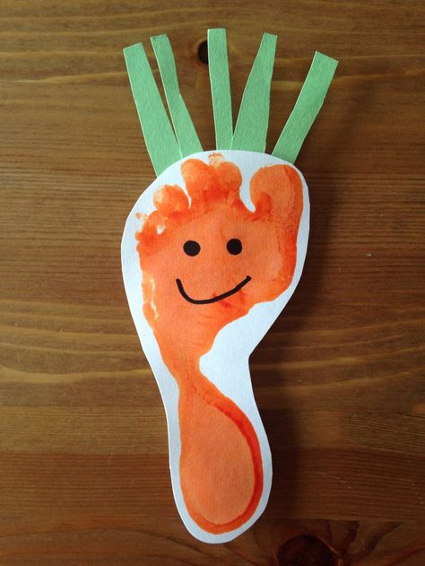 Healthy Food Art, Hand Print Art, Vegetable Crafts, Craft Preschool, Easter Crafts For Toddlers, Footprint Craft, Footprint Crafts, Preschool Craft, Handprint Crafts