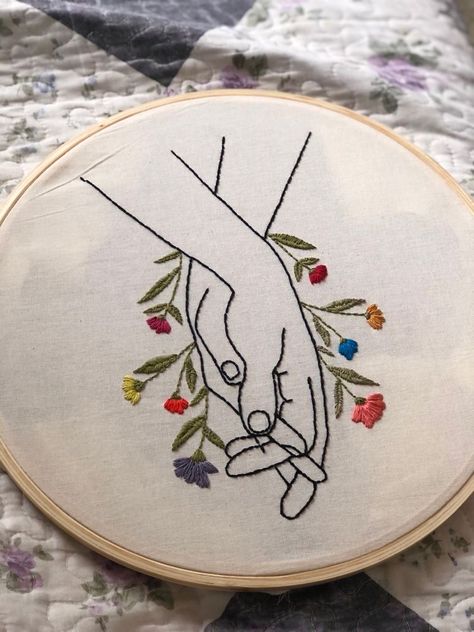 Embroidery Hoop Art Diy, Hand Embroidery Patterns Free, Clothes Embroidery Diy, Simple Hand Embroidery Patterns, Birds Embroidery Designs, Embroidery Hoop Wall Art, Hand Embroidery Videos, Diy Embroidery Patterns, Hand Embroidery Kit