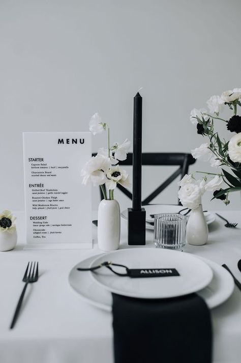 Modern Black And White Wedding Cake, Monochrome Table Setting, Modern Reception Decor, Moody Black And White Wedding, Black And White Table Centerpieces, Black White Wedding Table Setting, Black Table Setting Wedding, Black And White Wedding Tables, Black And White Centerpieces Wedding