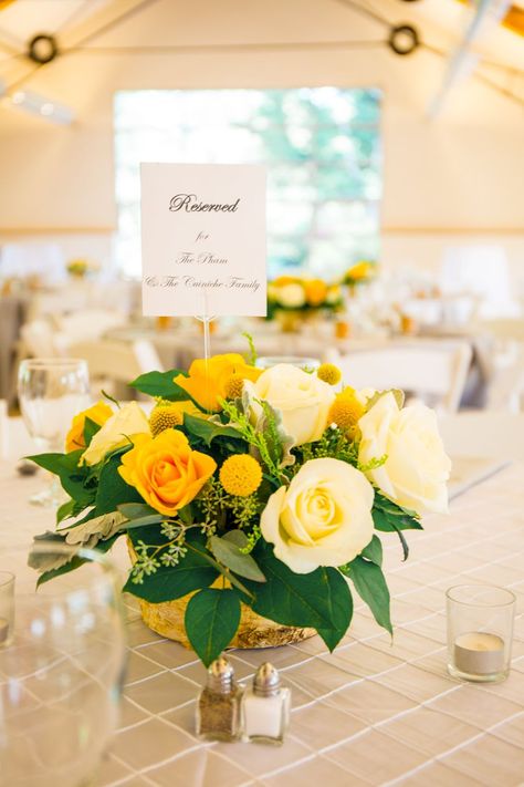 Yellow Rose Centerpiece, Craspedia Flower, Yellow Wedding Decorations, Brunch Table Setting, Rose Centerpiece, Yellow Wedding Theme, Reception Signage, Yellow Wedding Flowers, Rose Centerpieces