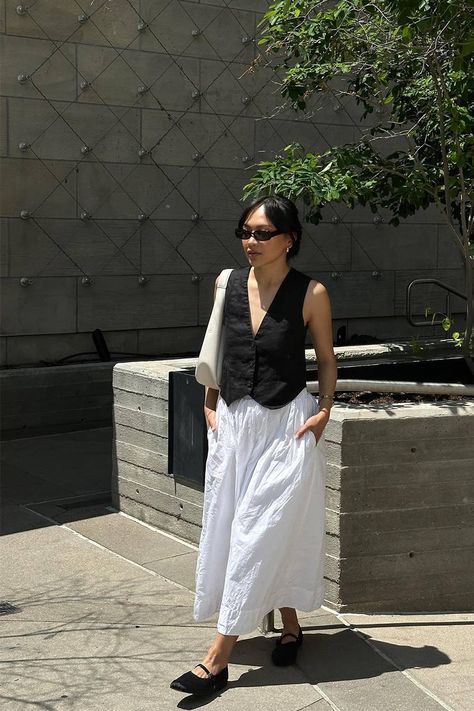 Hot Weather Outfits, Hot Summer Outfits, Japan Outfit, Summer Trends Outfits, Summer Work Outfits, Looks Street Style, Spring Summer Outfits, Look Chic, Minimal Fashion