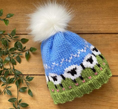 Knitting for beginners | I finished my Fyne Sheep hat today 🐑 | Facebook Sheep Hat, Chunky Wool, Faux Fur Pom Pom, Hat Knitting Patterns, Knitted Hat, Fur Pom Pom, Knitting For Beginners, Knitting Patterns Free, Looking Forward