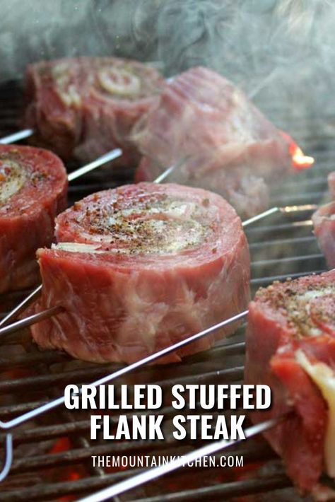 Grilled Stuffed Flank Steak, Flank Steak Stuffed, Grilling Recipes Healthy, Italian Meat Dishes, Flank Steak Rolls, Stuffed Flank Steak, Vegetarian Grilling Recipes, Gourmet Steak, London Broil Recipes