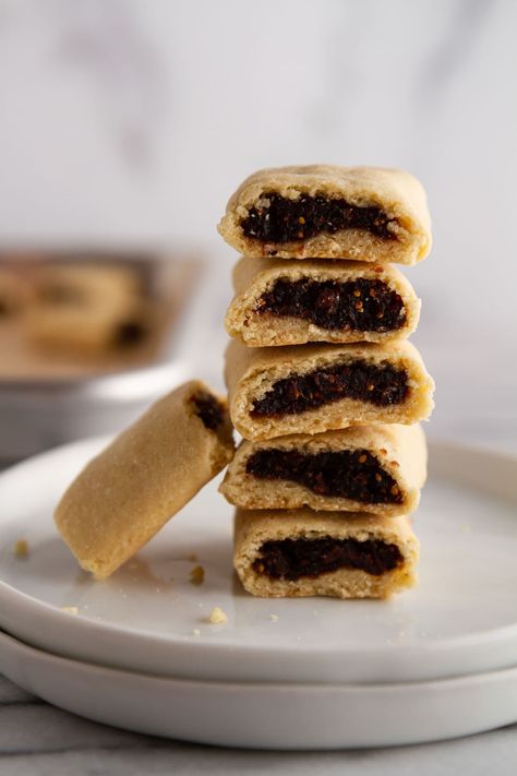 Fig Newton Recipe, Homemade Fig Newtons, Homesteading Recipes, Fig Jam Recipe, Fig Newtons, Kid Snacks, Fig Recipes, Healthy Cookie Recipes, Fig Jam