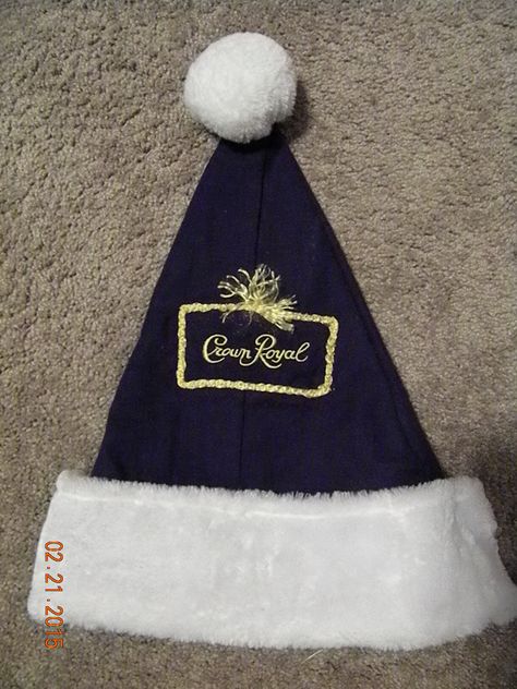 Crown Royal Diy, Crown Royal Crafts, Crown Royal Quilt, Crown Royal Bags, Handmade Crown, Diy Crown, Santa Hats, Be The One, Crown Royal