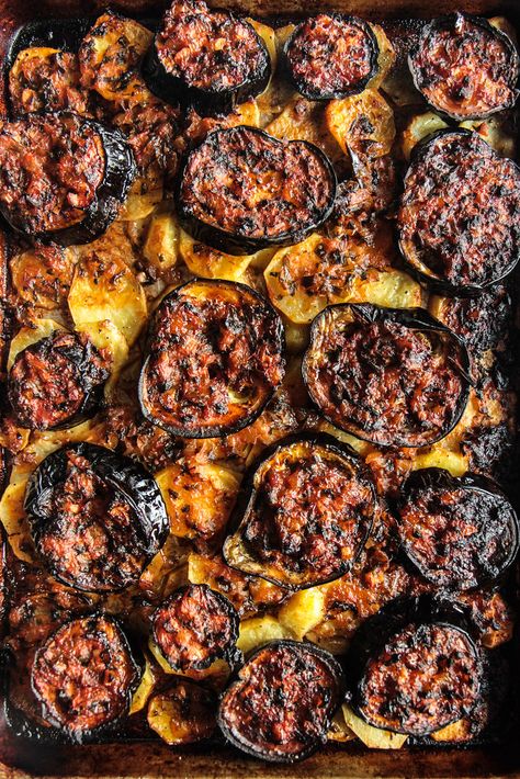 Potato Eggplant Recipe, Eggplant And Potato Recipes, Eggplant And Potatoes Recipes, Eggplant Recipes Greek, Eggplant Potato Recipe, Greek Stuffed Eggplant Recipes, Greek Stuffed Eggplant, Potato Eggplant Curry, Eggplant Caponata