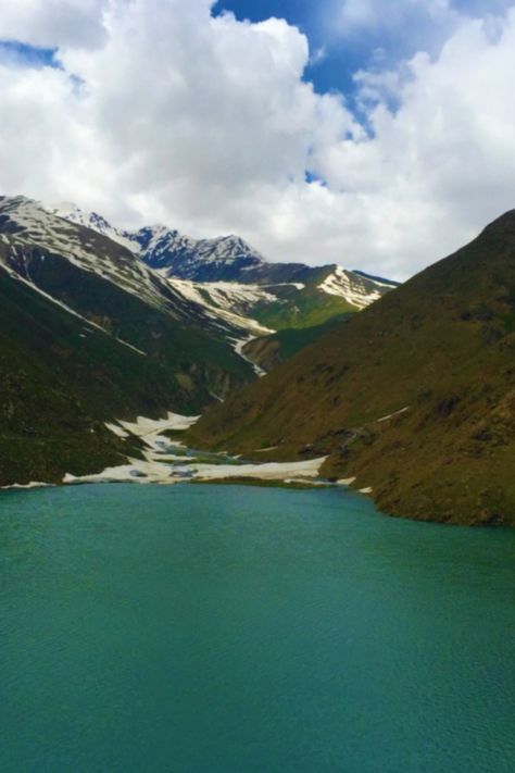 Naran and Kaghan Valleys in Pakistan Naran Kaghan Pakistan, Naran Kaghan, Pakistan Culture, Pakistan Travel, Beautiful Sites, To Heaven, Travel Destinations, Pakistan, Travel Photography