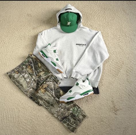 Pine Green Jordan 4 Outfit Men, Camouflage Outfits Men, Jordan 4 Pine Green Outfit, Pine Green Outfit, Jordan 4 Pine Green, Outfit Grid Men, Air Jordan Outfit, Guys Fashion Swag, Outfit Ideas Men