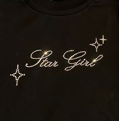 Diy Rhinestone Shirt, Stargirl Outfits, Rhinestone Shirt Designs, Rhinestone Tshirts, Stargirl Aesthetic, Bday Photoshoot, Rhinestone Designs Pattern, Blink Blink, Rhinestone Projects