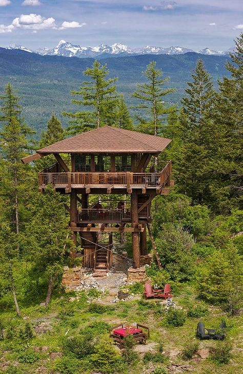 Beautiful Tree Houses, Casa Hobbit, Fire Tower, Tree House Plans, Timber Frames, Lookout Tower, Cool Tree Houses, Tree House Designs, Unusual Buildings