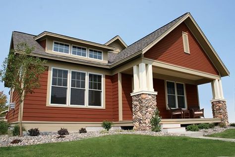 Exterior color plus country lane red with color plus sail cloth trim Craftsman Style Front Porch, Red House Exterior, Craftsman Style Porch, Front Porch Stone, Siding Choices, Craftsman Porch, Outside House Colors, Hardie Board, Ranch House Exterior