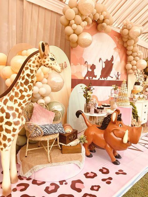 Lion King Birthday Party Ideas Girl, Simba Decorations Party Ideas, Lion King Girl Birthday Party, Boho Lion King Party, Boho Lion Party, Birthday Lion King, Lion King Birthday Party Ideas, Lion King Theme, Lion King Party