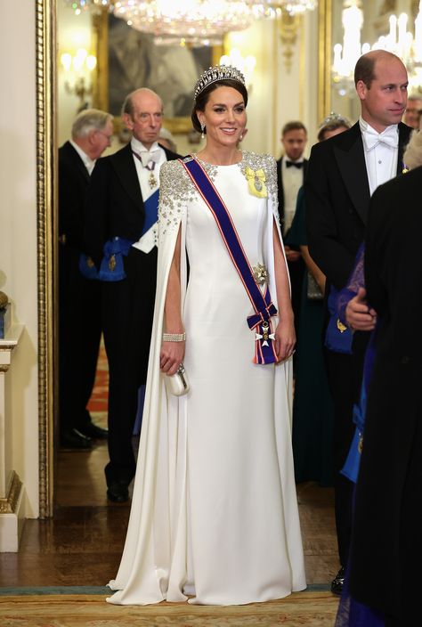 Vestidos Kate Middleton, Diana Tiara, Kate Middleton Stil, Vévodkyně Kate, Lovers Knot Tiara, State Banquet, Düşes Kate, William E Kate, Princess Clothes