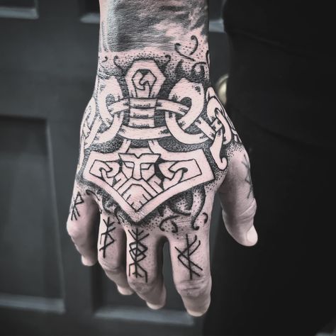 Valhalla Tattoo, Celtic Sleeve Tattoos, Viking Tattoos For Men, Rabe Tattoo, Watch Tattoo Design, Viking Warrior Tattoos, Norse Mythology Tattoo, Viking Tattoo Sleeve, Viking Tattoo Symbol