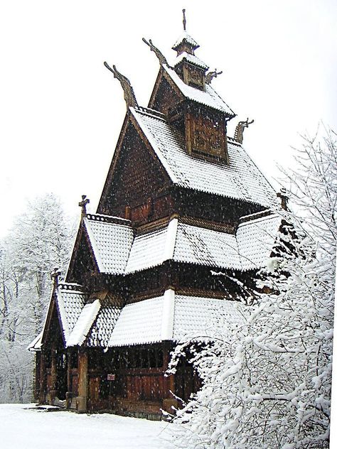 Norway: Stave Churches Are All Wood, Dragons, and Beauty | Atlas Obscura Norwegian Architecture, Stave Church, Beautiful Norway, Magic Places, Rustic Home Design, Norse Vikings, Place Of Worship, Winter Aesthetic, Tiny Homes