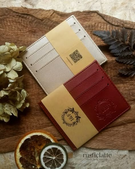 Card wallet with your monogram on it is totally kind of wedding favor you would ever dream about, beside it is so functional for all the… Leather Wedding Souvenir, Wedding Souvenir Ideas, Souvenir Wedding, Wedding Concept, Wedding Souvenir, Wedding Gifts Packaging, Wedding Giveaways, Wedding Card Holder, Leather Wedding