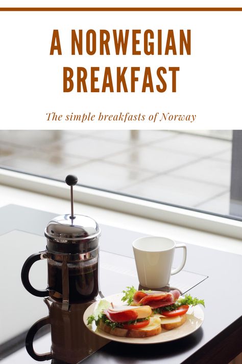 Norwegian Breakfast Recipes, Norway Breakfast, Norwegian Breakfast, Nordic Breakfast, Scandinavian Diet, Scandinavian Breakfast, Norwegian Crafts, Scandinavian Baking, Nordic Recipes