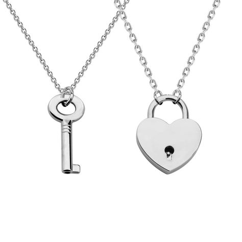 Matching Necklaces For Couples, Girlfriend And Boyfriend Goals, Key Charm Necklace, Best Match, Lock Chain, Key Pendant Necklace, Love Shape, Boyfriend Goals, Key Lock