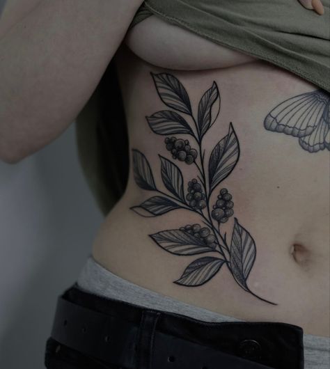 Stomach Tattoo Designs For Women, Leaf Stomach Tattoo, Botanical Stomach Tattoo, Hip Leaves Tattoo, Symmetrical Hip Tattoos, Lower Stomach Tattoos For Women, Abdomen Tattoo, Upper Leg Tattoos, Lower Stomach Tattoos