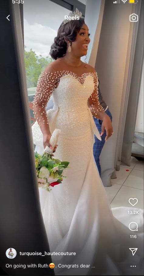 Unique Plus Size Wedding Dresses Classy, Civil Wedding Dresses Plus Size, Weeding Dress 2023, Black Bride Makeup, Celebrity Wedding Gowns, 2 In 1 Wedding Dress, Wedding Gown Trends, Latest Wedding Gowns, African Bridal Dress